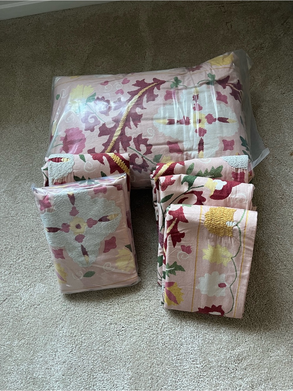 King Flora Quilted Duvet Cover Set in Pink with Multicolor Embroidered